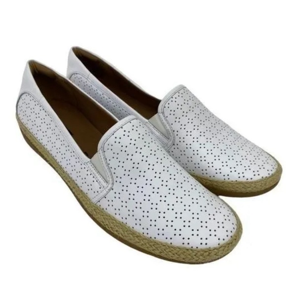 Clarks Danelly Molly Women's Size 7 Shoes 
White Leather Slip On Loafers - Picture 4 of 6
